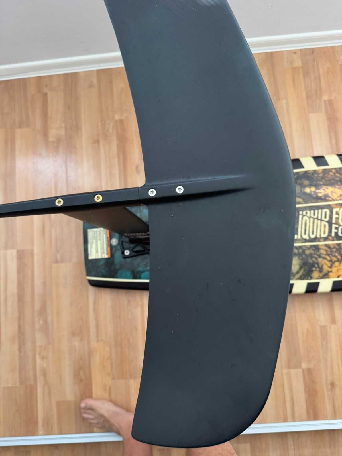 Продавам дъска за изстрелване Liquid Force 2025