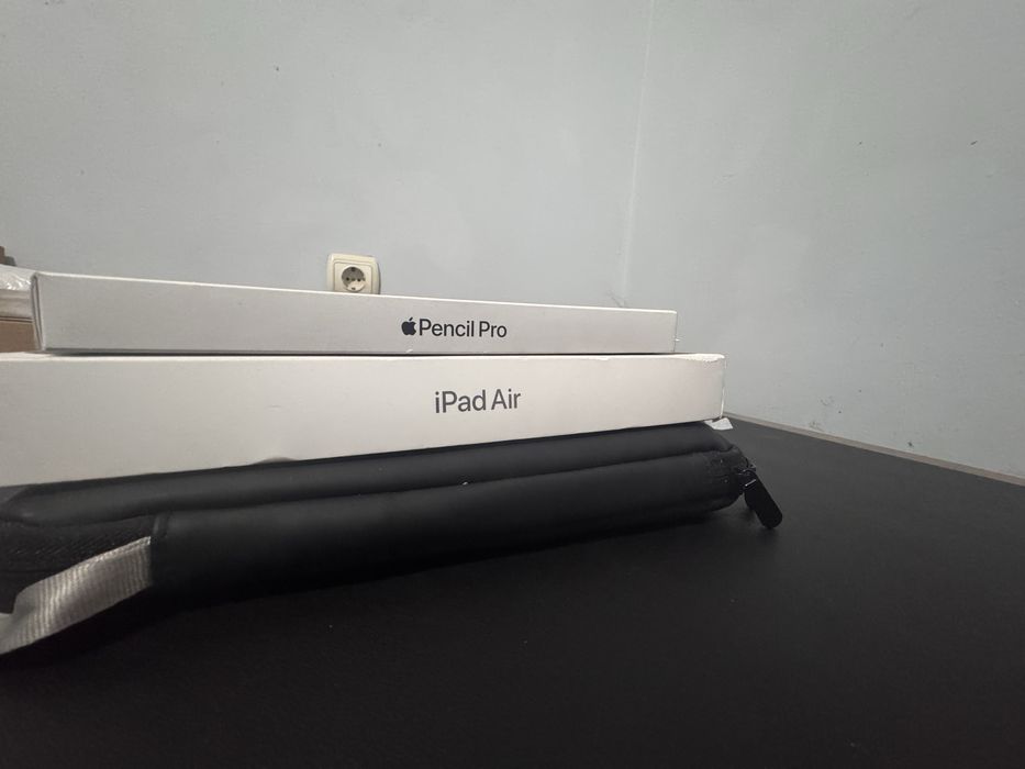 Ipad air m3 2025 11" 128gb + apple pro pencil 2 и още