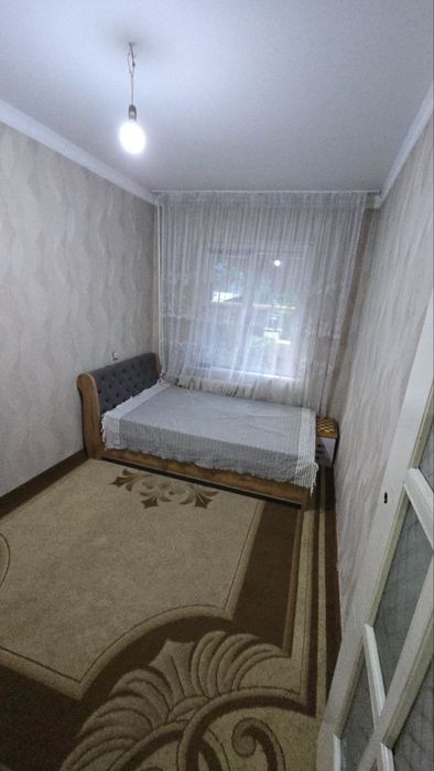 Продажа 3 хона 4 етаж 4 етажл 
Кора камиш 2/5
70 кв
Балкон 2*6