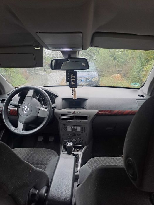 Opel Astra h benzină + gpl