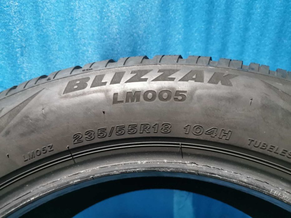 235 55 18 bridgestone m+s 4 buc