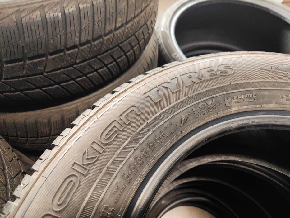 4бр.зимни гуми 215/65/16 Nokian
