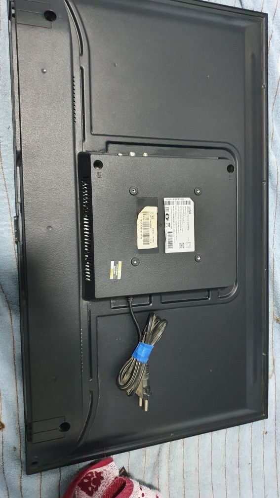 Artel  32 lik telezor