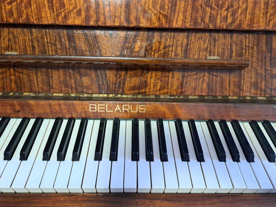 Акустично пиано Беларус