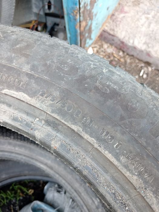 Срочно продам зимнюю резину 275/50 R21