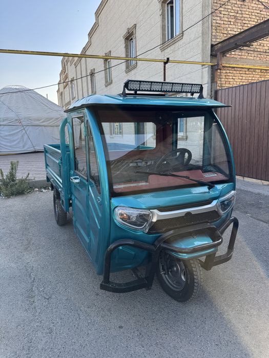 Электро трицикл электро муравей Кабина, гидроподъём до 1,5т