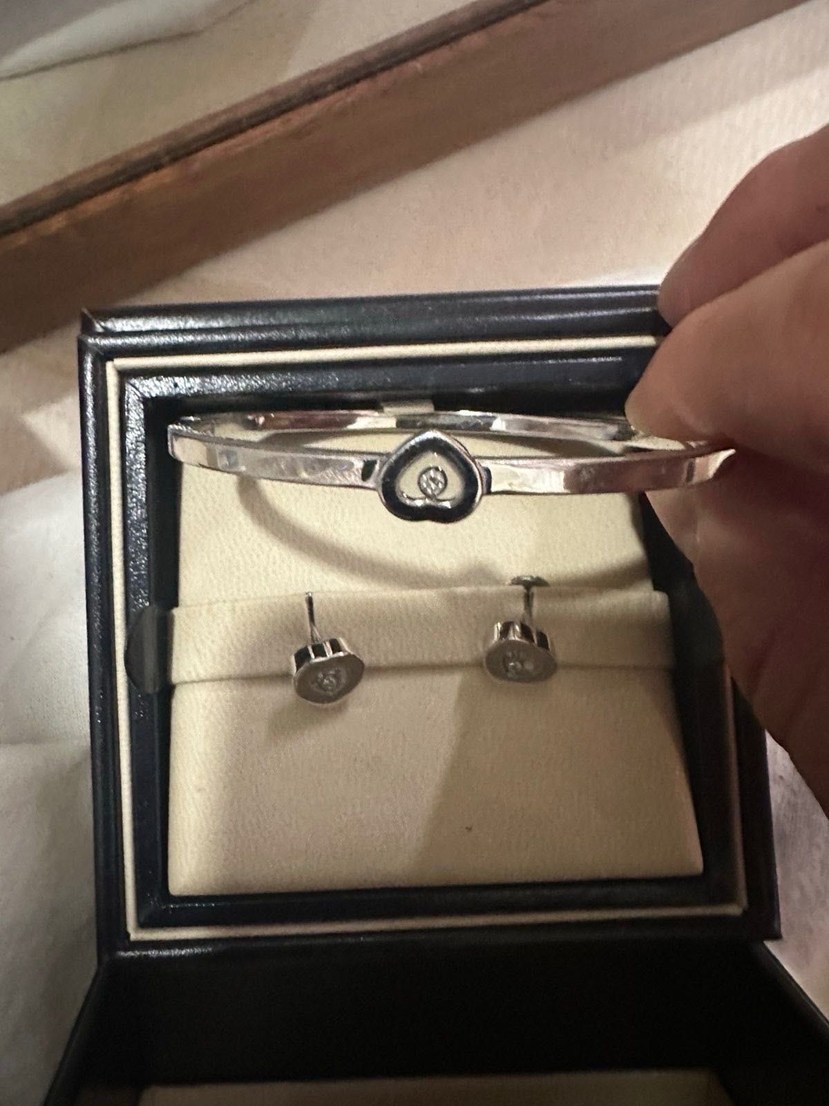 CHOPARD happy diamond