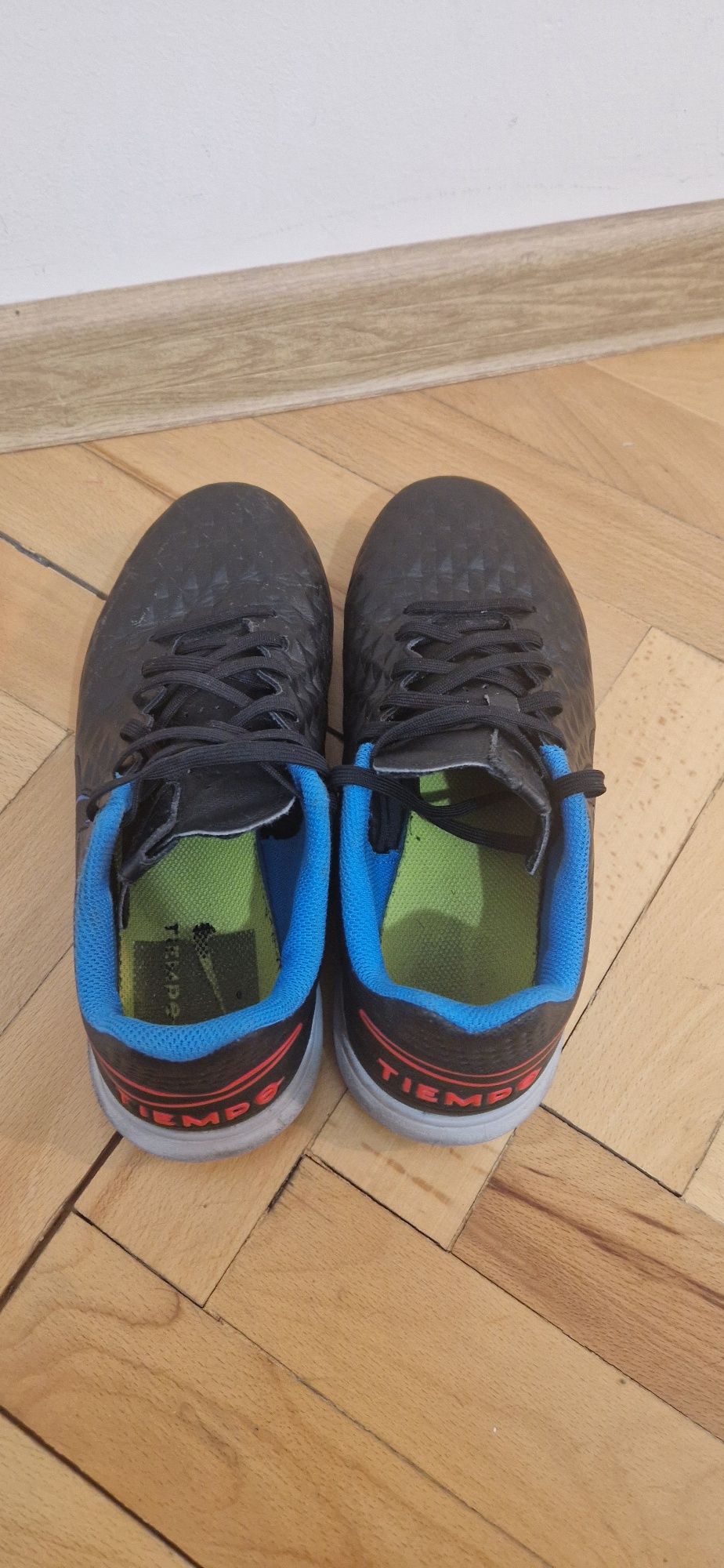 Маратонки Nike Tiempo футболни