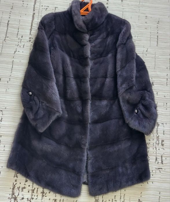 Продам шубу норковую