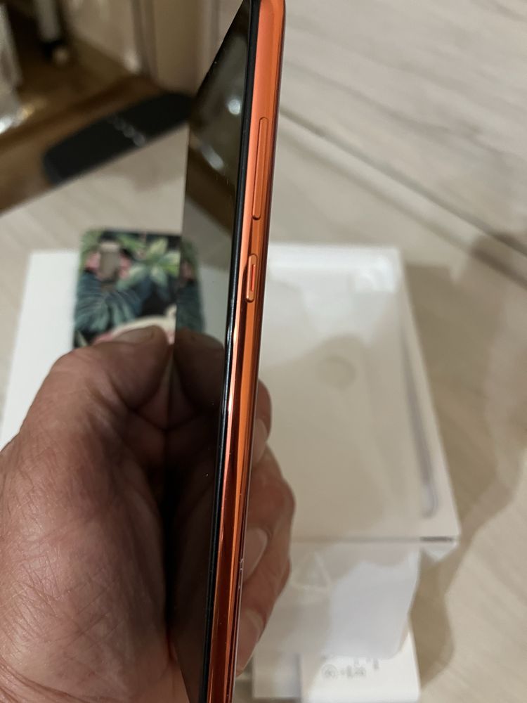 Huawei p30 перфектен