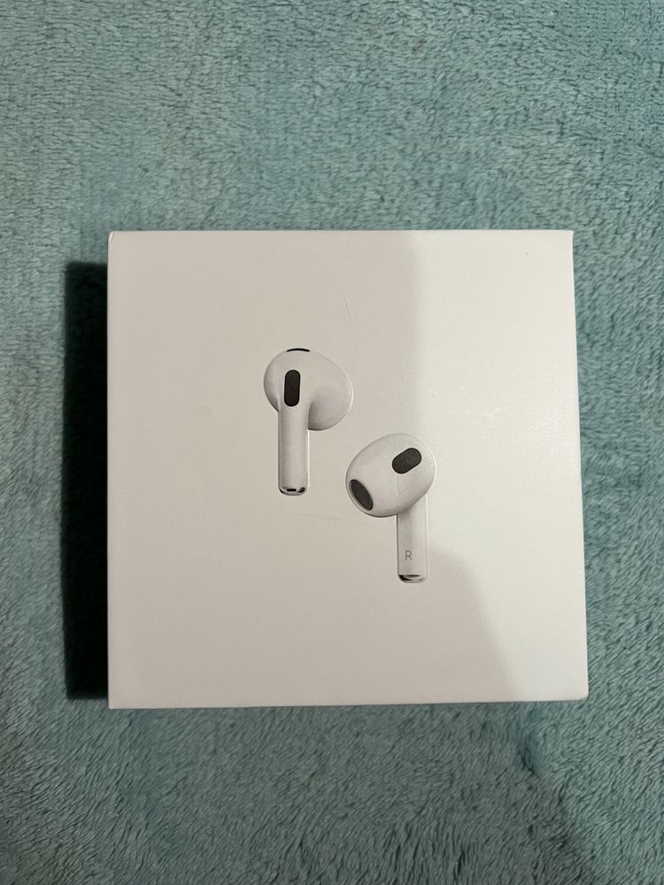 AirPods 3, 2 and pro 2