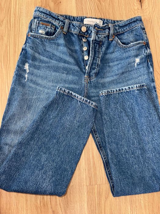 Дамски дънки Stradivarius