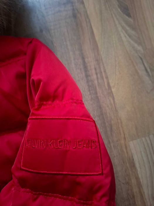 Calvin Klein-Пухено яке