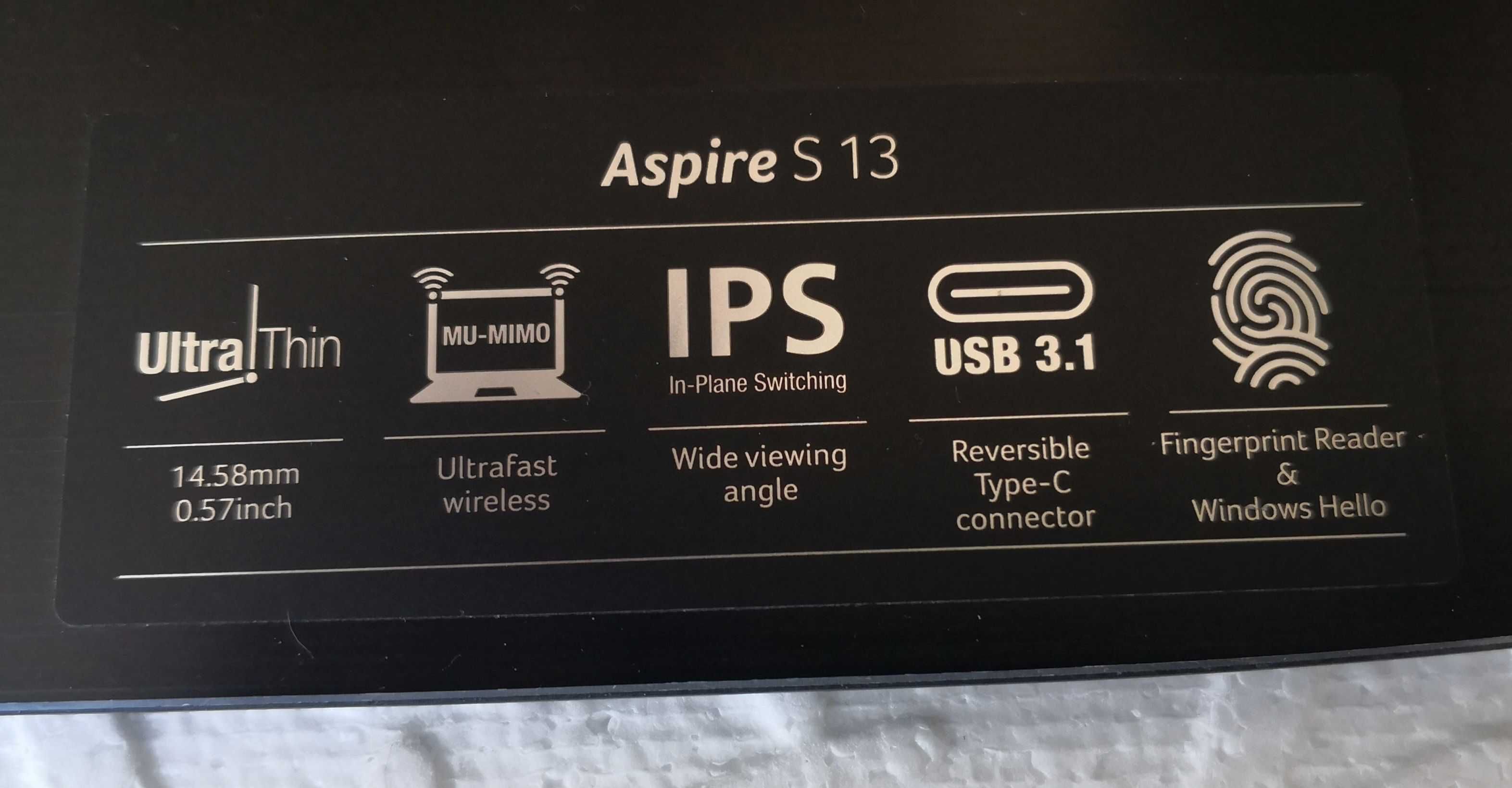 Продавам перфектен лаптоп-ултрабук Acer Aspire S13 с гаранция