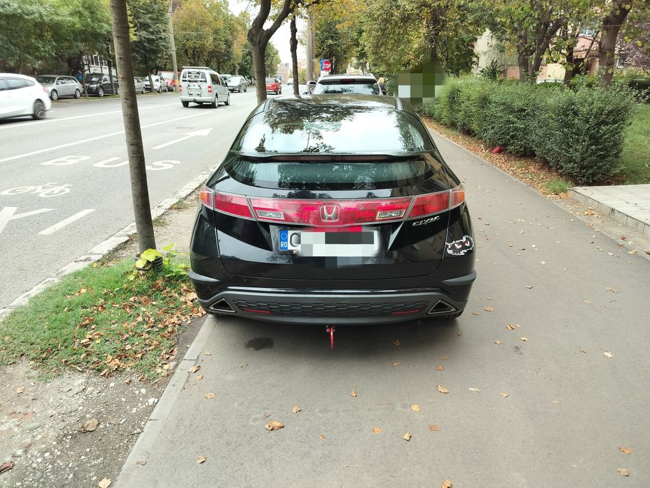 Honda Civic 1.8 i-VTEC   2007   146.500 km