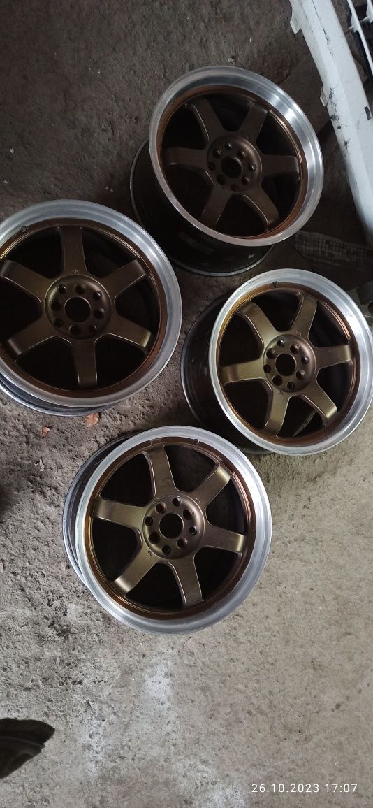 Продам Диски 17 R 8j et 35