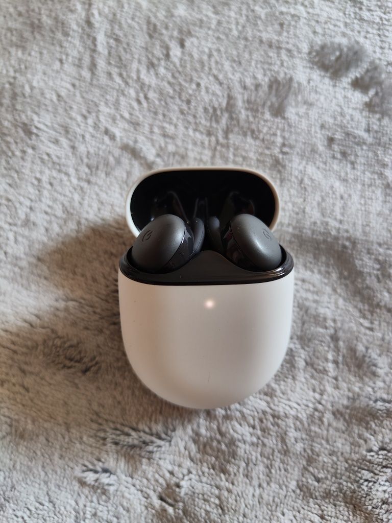 Casti wireless/bluetooth google pixel buds a