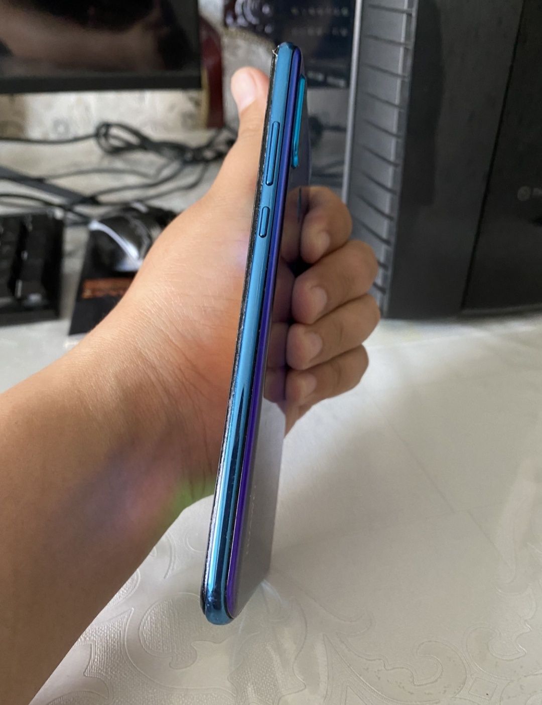 HUAWEI P30 LITE  128 гб памети