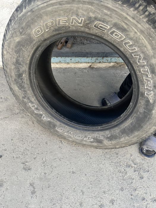 Продам шины  летние 265 /65 R17