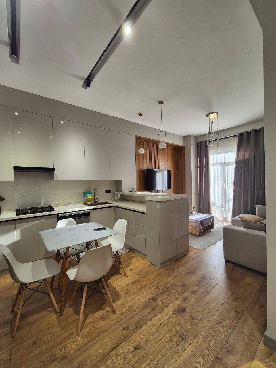 Boulevard Продается 2 комнатная квартира ремонт Tashkent City