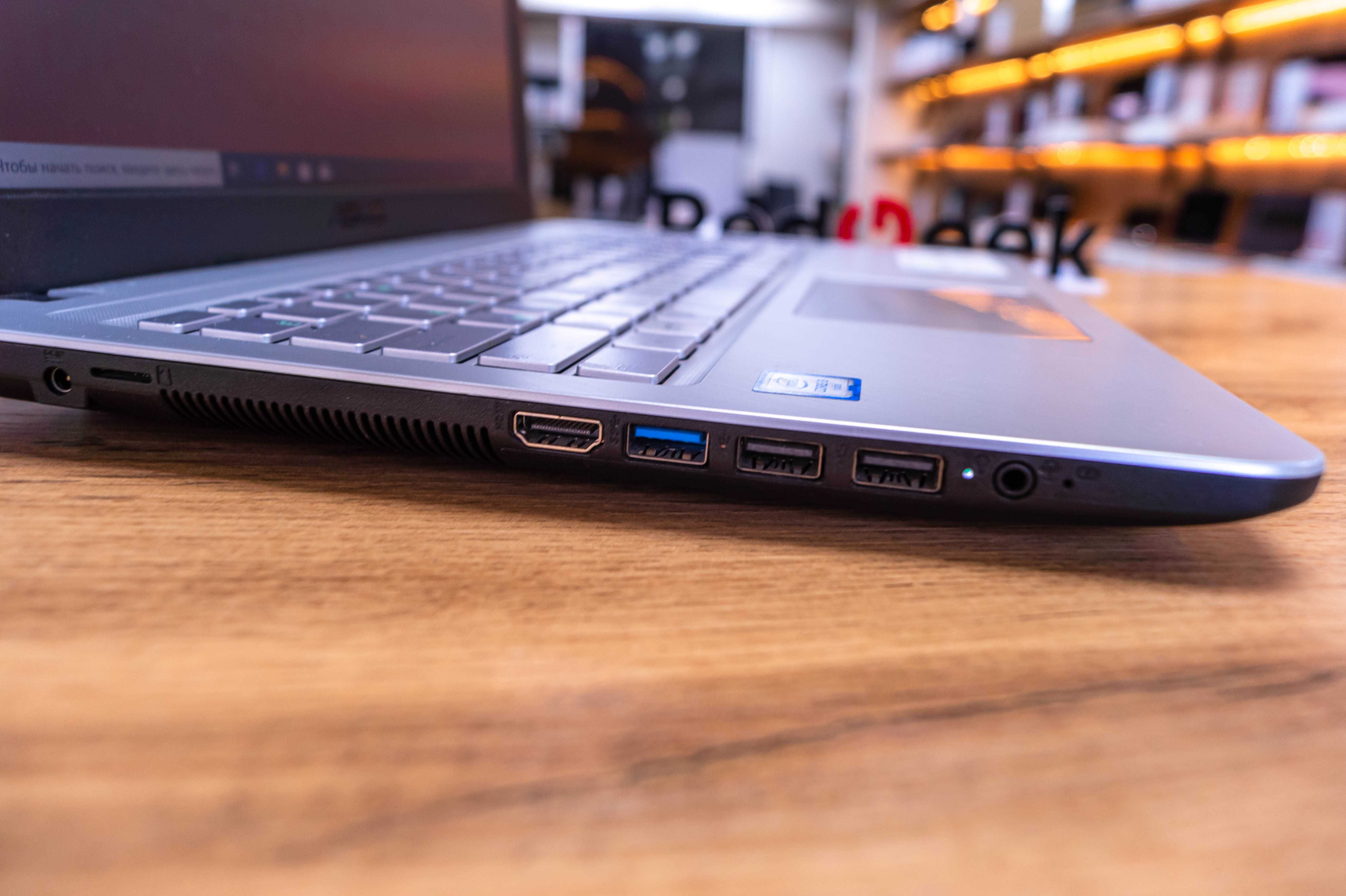 Asus X543UA Core i3-6100U HD Graphics 520  SSD 128GB  Магазин Red Geek