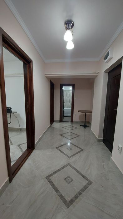 Închiriez AP. 2 camere  în centrul Brăilei , lângă teatrul M. Filotti