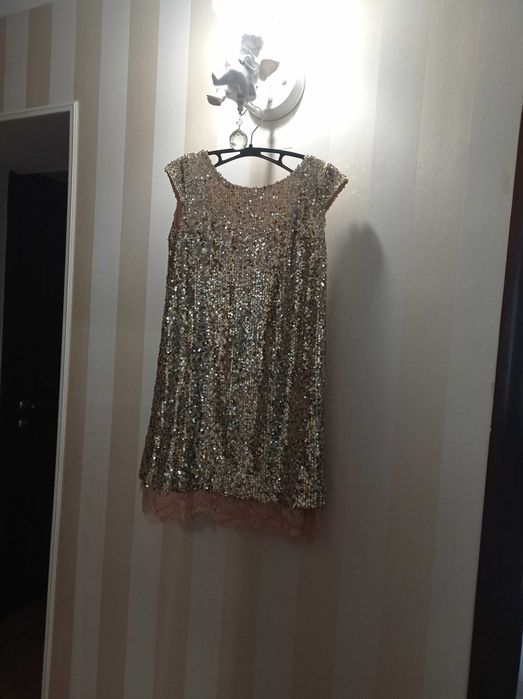 Платье пайетки золото