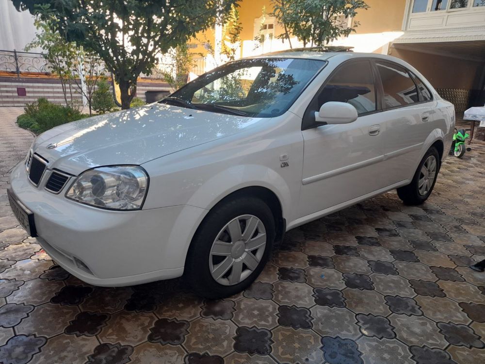 Lacetti 1.8 3-pozitsiya Avtomat karobka Korea srochna sotiladi