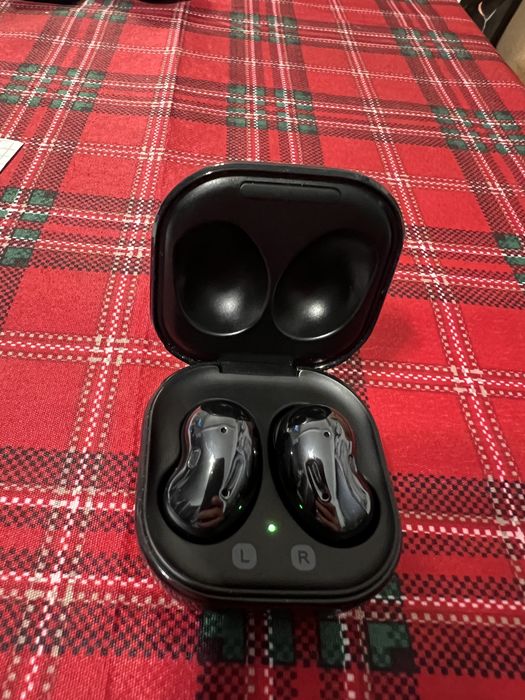 Casti in ear Samsung Galaxy Buds Live
