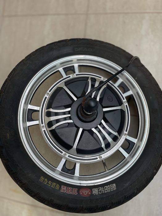 Двигател мотор за електрическа триколка или скутер