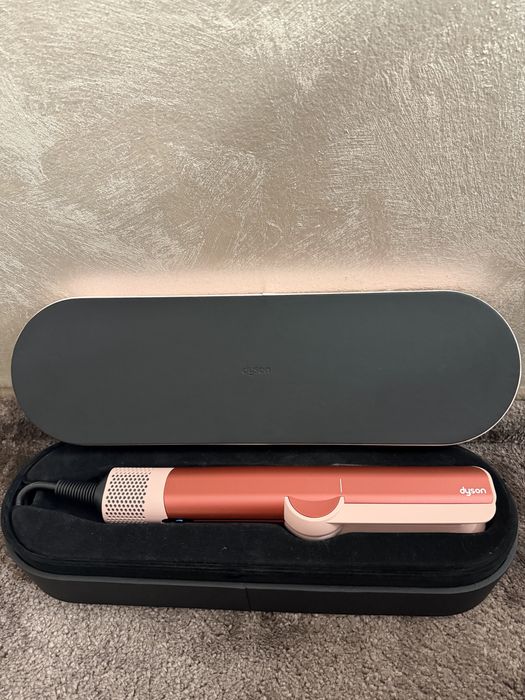 Dyson airstrait розов