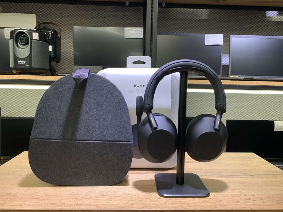 Беспроводные наушники Sony WH-1000XM5, черный, 1103/А10