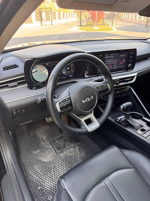 Продаётся кия к5