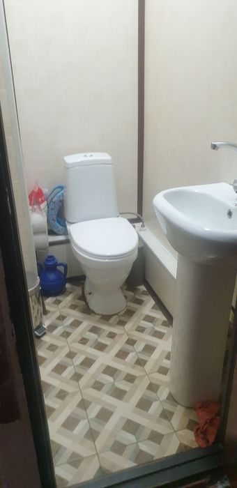 Продам квартиру Сергели 7 3/6/9 два балкона