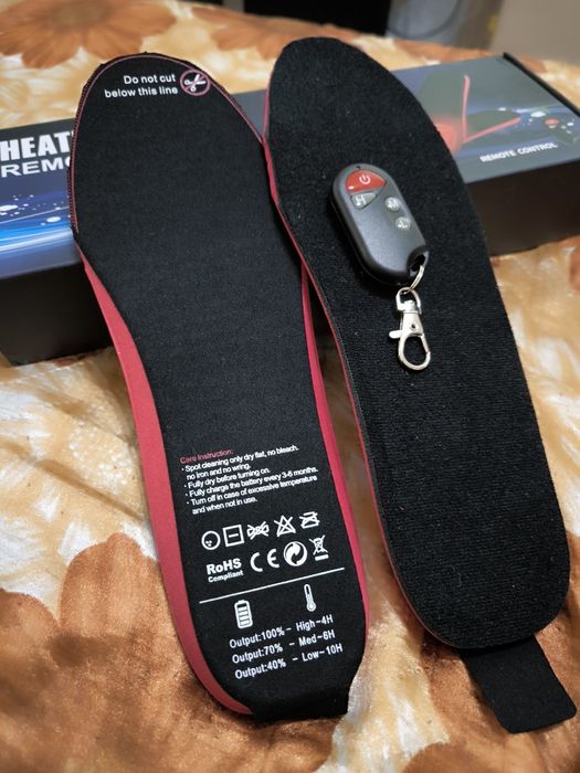 Загряващи USB стелки за обувки с дистанционно  чисто нови