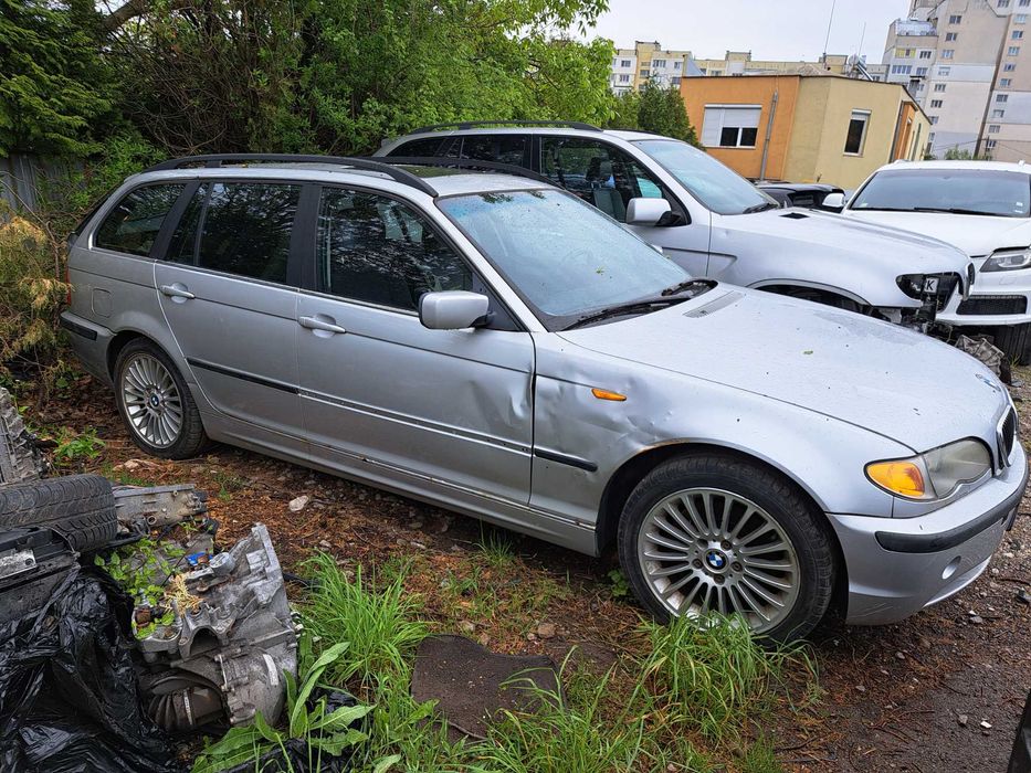 Продавам e46 330xi 231hp автомат facelift на части
