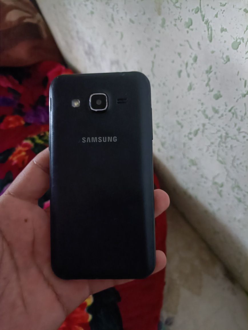 Samsung galaxy J2