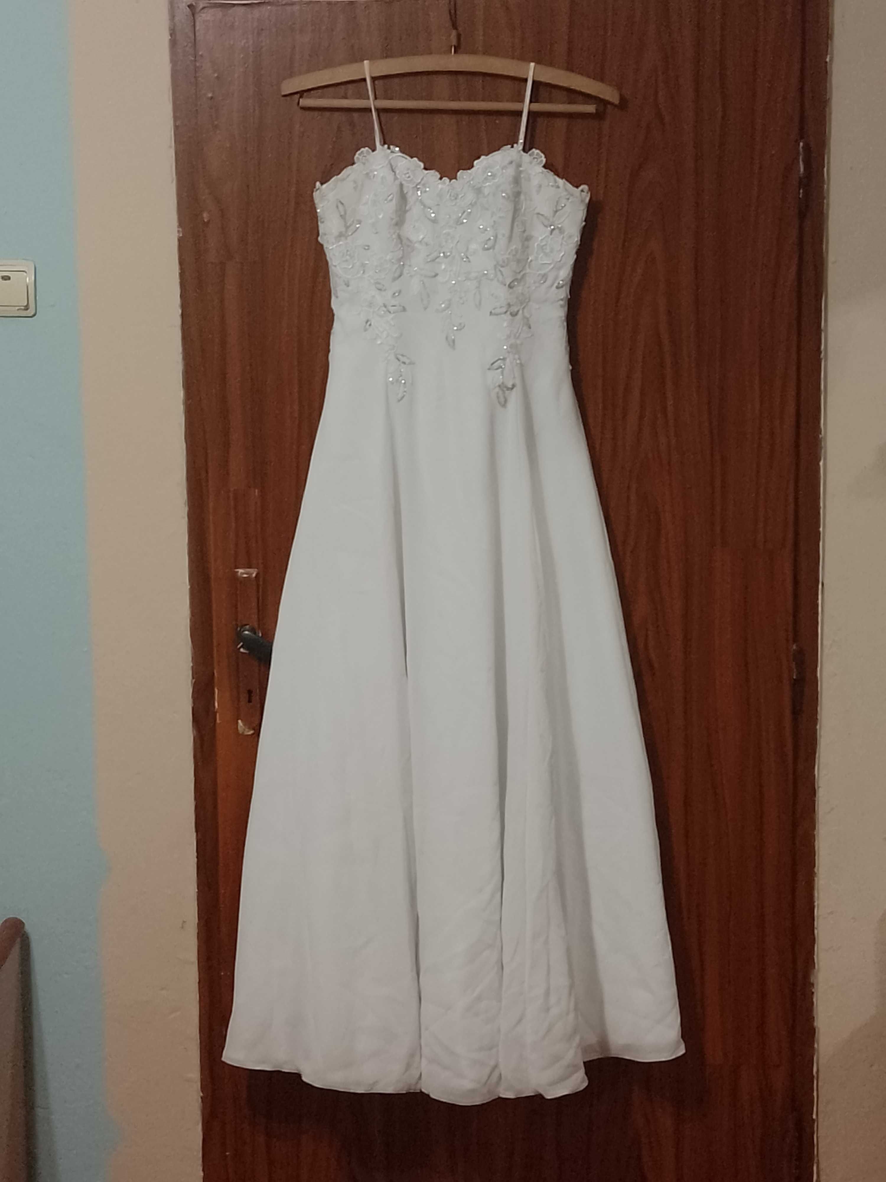 Булчинска/свадбена рокля