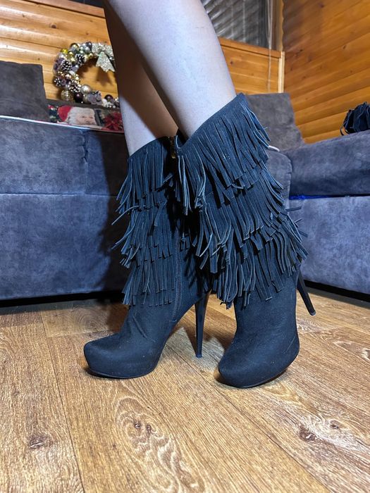 Сапоги с сумкой.