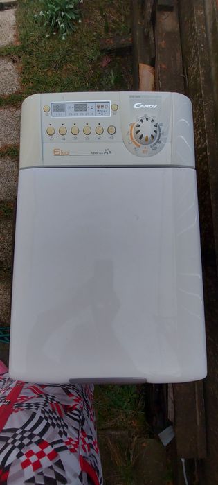 Masina spalat rufe, verticala