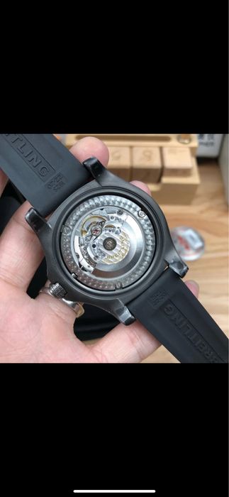 Breitling Avenger Blackbird