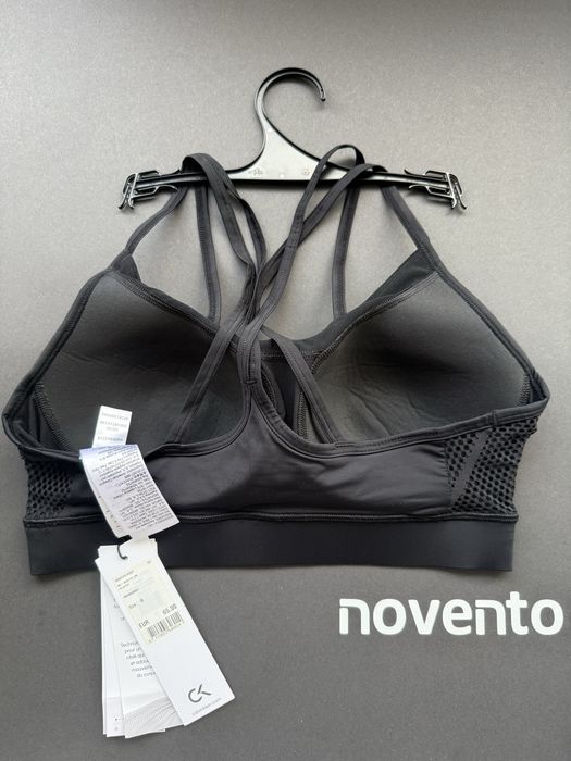 Оригинално спортно бюстие Calvin Klein /M/