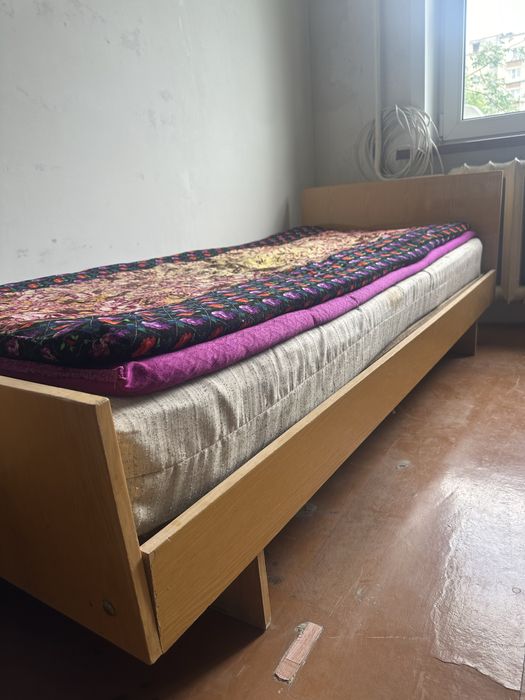 Кровать одноместная