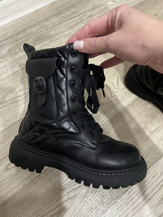 Продаю зимние ботинки на девочку