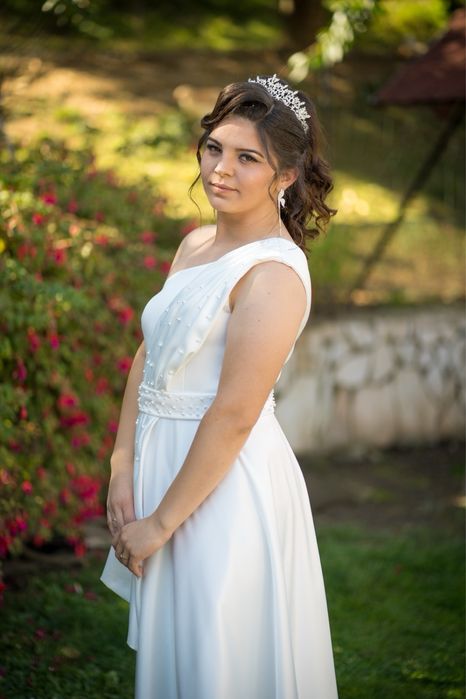 Vand rochie de cununie civila