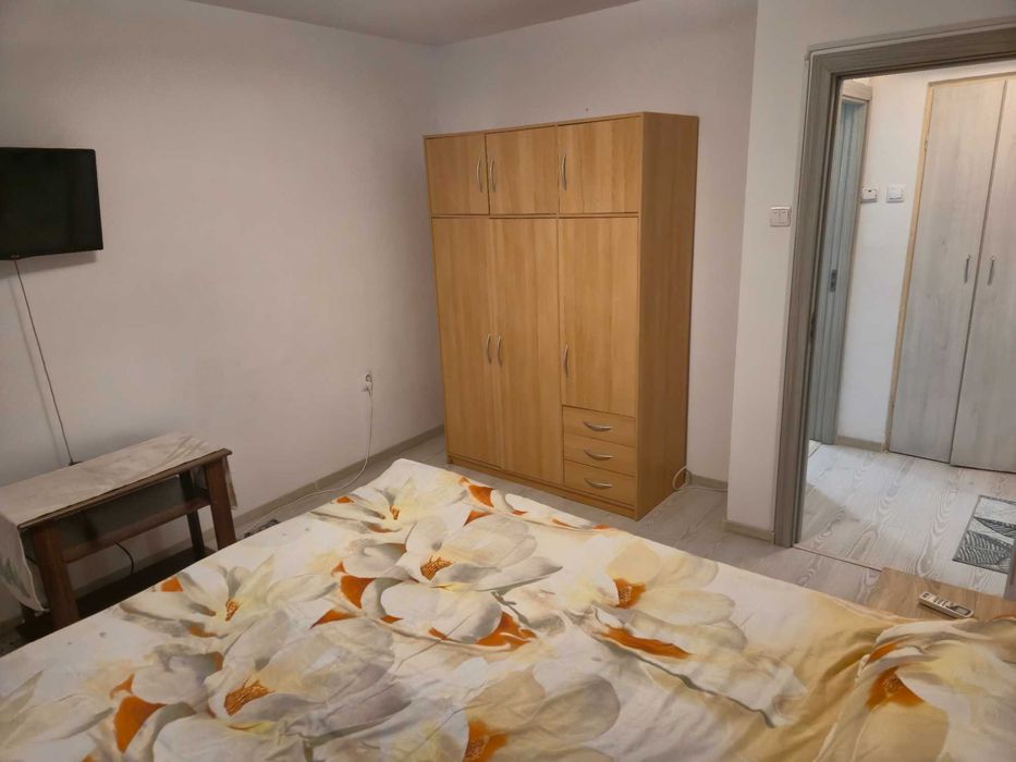 Apartament 2 camere de inchiriat termen lung. Tomis Nord Rovere