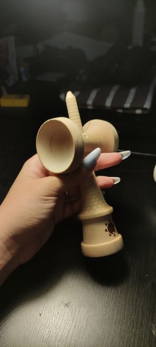 Kendama sol pro model v2 Kris Bosch