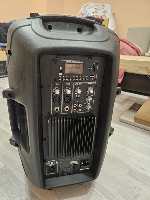 Behringer PK112A Активна тонколона