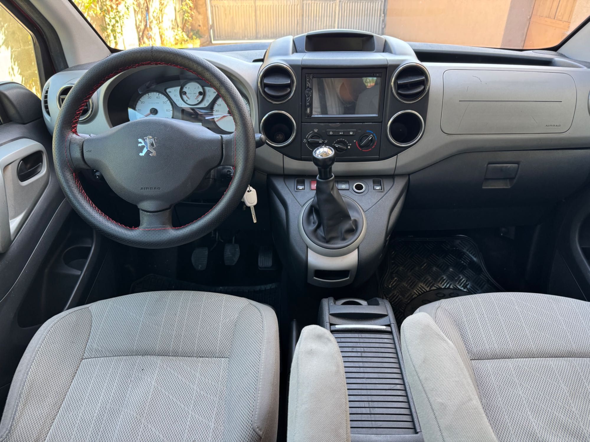 Peugeot Partner Tepee 1.6hdi 109к.с.
