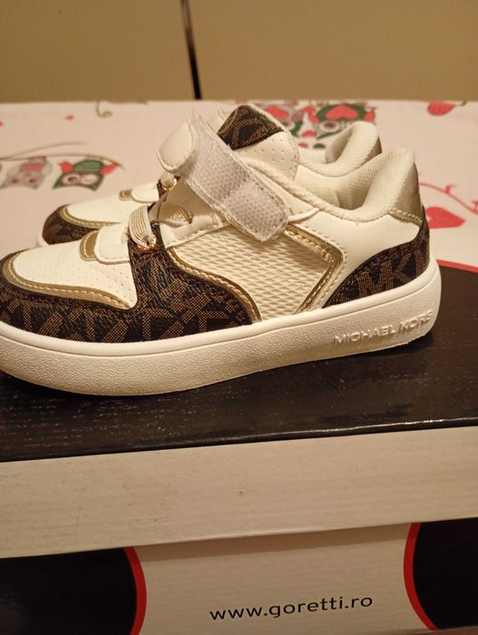 Adidași de copii Michel kors nr.26